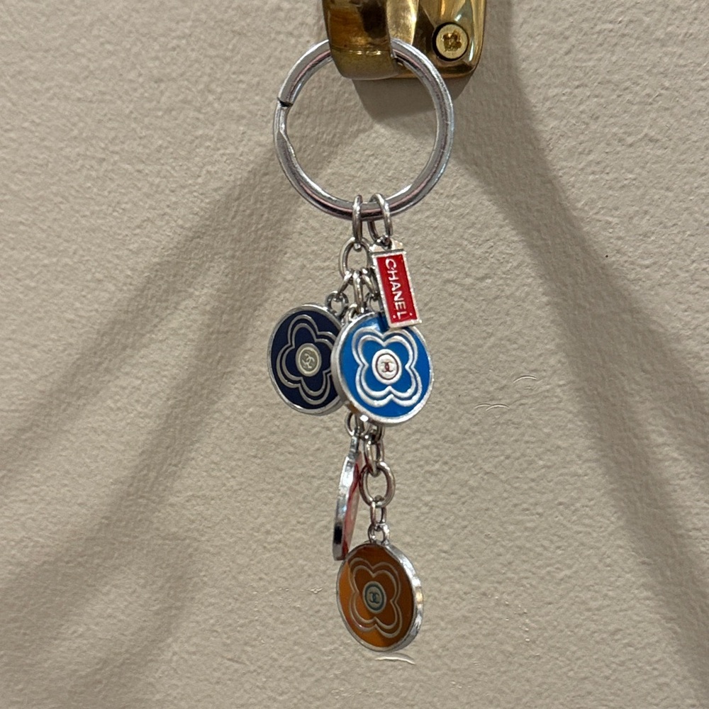 CHANEL Metallic Disc Keyring